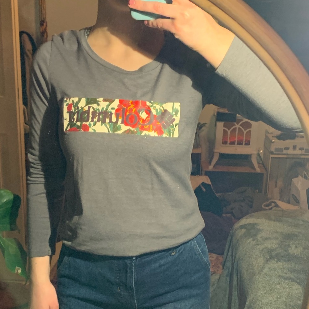 Columbia long sleeve shirt